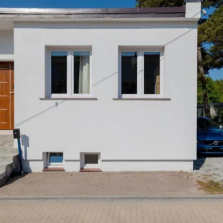Urokliwy Z Parkingiem By Renters